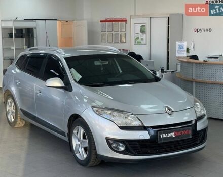 Сірий Рено Меган, об'ємом двигуна 1.46 л та пробігом 303 тис. км за 7490 $, фото 1 на Automoto.ua