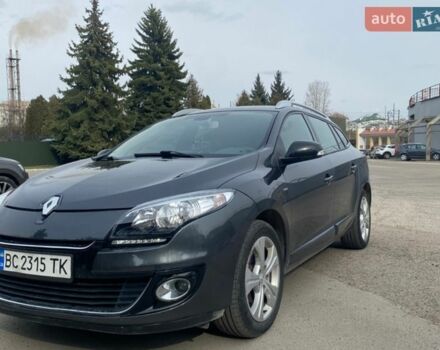 Серый Рено Меган, объемом двигателя 1.46 л и пробегом 297 тыс. км за 8000 $, фото 1 на Automoto.ua