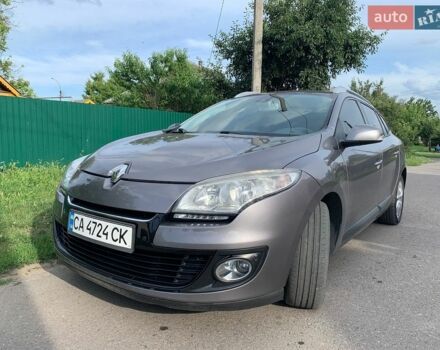 Сірий Рено Меган, об'ємом двигуна 1.46 л та пробігом 205 тис. км за 6950 $, фото 1 на Automoto.ua