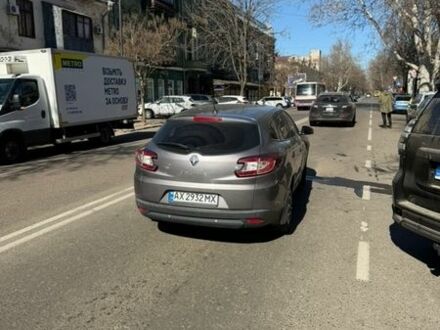 Серый Рено Меган, объемом двигателя 1.5 л и пробегом 370 тыс. км за 5000 $, фото 1 на Automoto.ua