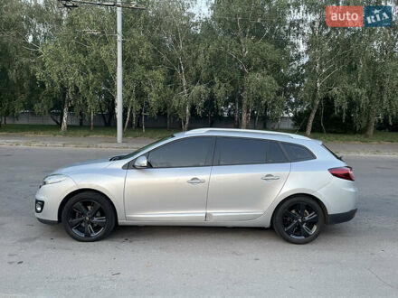 Рено Меган 2012 у Рівному на Automoto.ua Сірий Рено Меган, об'ємом двигуна 1.5 л та пробігом 222 тис. км за 9000 $, фото 1 на Automoto.ua