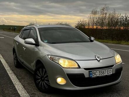 Серый Рено Меган, объемом двигателя 1.46 л и пробегом 277 тыс. км за 7300 $, фото 1 на Automoto.ua