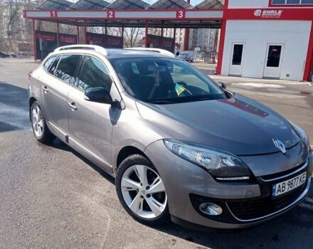 Серый Рено Меган, объемом двигателя 1.46 л и пробегом 240 тыс. км за 8400 $, фото 1 на Automoto.ua