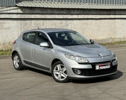 Серый Рено Меган, объемом двигателя 1.5 л и пробегом 215 тыс. км за 7999 $, фото 1 на Automoto.ua