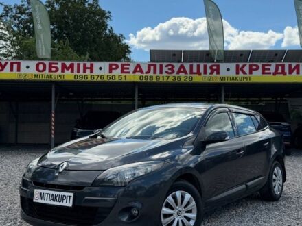 Серый Рено Меган, объемом двигателя 0 л и пробегом 221 тыс. км за 5698 $, фото 1 на Automoto.ua