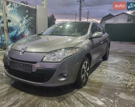 Сірий Рено Меган, об'ємом двигуна 1.46 л та пробігом 208 тис. км за 7200 $, фото 1 на Automoto.ua