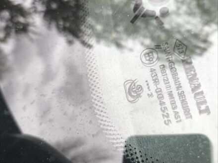 Серый Рено Меган, объемом двигателя 1.5 л и пробегом 290 тыс. км за 8400 $, фото 1 на Automoto.ua