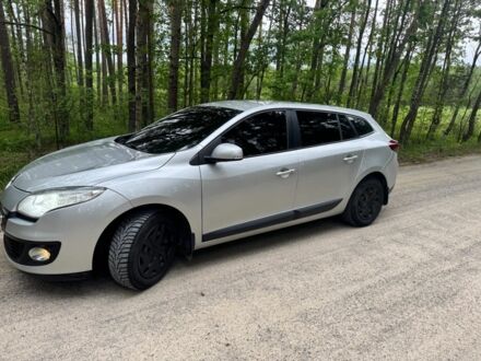 Сірий Рено Меган, об'ємом двигуна 1.5 л та пробігом 300 тис. км за 5022 $, фото 1 на Automoto.ua