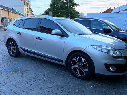 Серый Рено Меган, объемом двигателя 1.5 л и пробегом 170 тыс. км за 7200 $, фото 1 на Automoto.ua