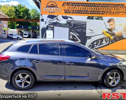 Сірий Рено Меган, об'ємом двигуна 1.5 л та пробігом 306 тис. км за 7500 $, фото 1 на Automoto.ua