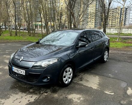 Серый Рено Меган, объемом двигателя 1.5 л и пробегом 315 тыс. км за 6700 $, фото 1 на Automoto.ua