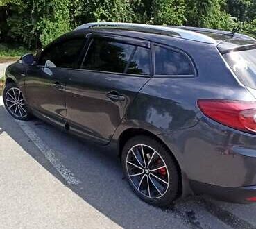 Сірий Рено Меган, об'ємом двигуна 1.46 л та пробігом 325 тис. км за 8700 $, фото 1 на Automoto.ua