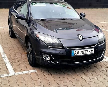 Серый Рено Меган, объемом двигателя 1.5 л и пробегом 300 тыс. км за 7550 $, фото 1 на Automoto.ua