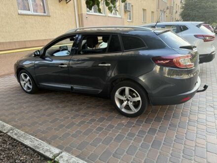 Серый Рено Меган, объемом двигателя 0 л и пробегом 221 тыс. км за 7099 $, фото 1 на Automoto.ua