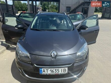 Сірий Рено Меган, об'ємом двигуна 1.46 л та пробігом 250 тис. км за 8400 $, фото 1 на Automoto.ua