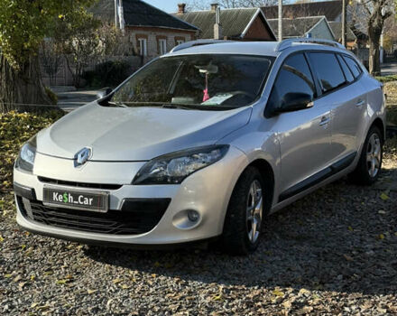 Серый Рено Меган, объемом двигателя 0 л и пробегом 220 тыс. км за 6950 $, фото 1 на Automoto.ua