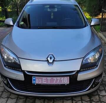 Сірий Рено Меган, об'ємом двигуна 1.5 л та пробігом 266 тис. км за 8000 $, фото 1 на Automoto.ua