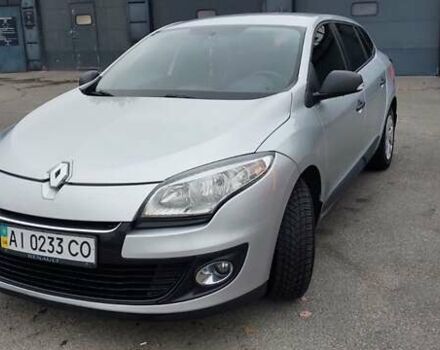 Рено Меган 2012 в Киеве на Automoto.ua Серый Рено Меган, объемом двигателя 1.46 л и пробегом 260 тыс. км за 8800 $, фото 1 на Automoto.ua