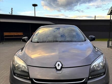 Сірий Рено Меган, об'ємом двигуна 1.5 л та пробігом 215 тис. км за 8500 $, фото 1 на Automoto.ua