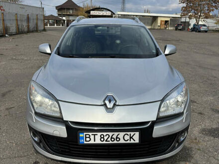 Серый Рено Меган, объемом двигателя 1.46 л и пробегом 298 тыс. км за 7500 $, фото 1 на Automoto.ua