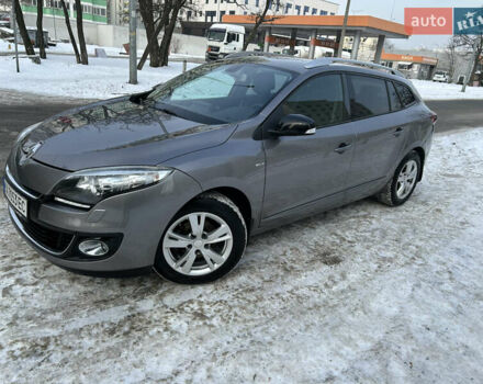 Серый Рено Меган, объемом двигателя 1.46 л и пробегом 264 тыс. км за 9000 $, фото 1 на Automoto.ua