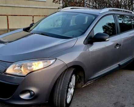 Сірий Рено Меган, об'ємом двигуна 1.6 л та пробігом 179 тис. км за 7767 $, фото 1 на Automoto.ua