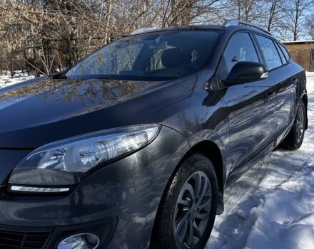 Серый Рено Меган, объемом двигателя 1.5 л и пробегом 241 тыс. км за 8200 $, фото 1 на Automoto.ua