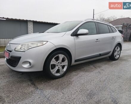 Серый Рено Меган, объемом двигателя 1.5 л и пробегом 280 тыс. км за 8200 $, фото 1 на Automoto.ua