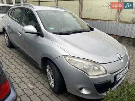 Сірий Рено Меган, об'ємом двигуна 1.5 л та пробігом 326 тис. км за 4500 $, фото 1 на Automoto.ua