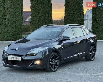 Серый Рено Меган, объемом двигателя 1.5 л и пробегом 260 тыс. км за 7800 $, фото 1 на Automoto.ua
