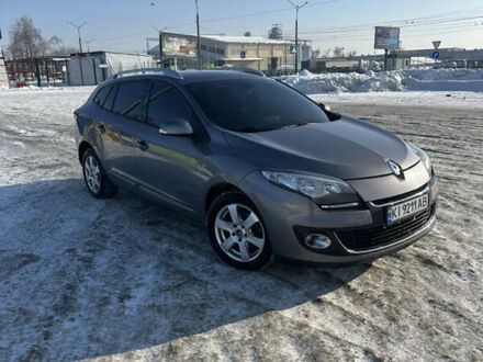Серый Рено Меган, объемом двигателя 1.46 л и пробегом 275 тыс. км за 7900 $, фото 1 на Automoto.ua