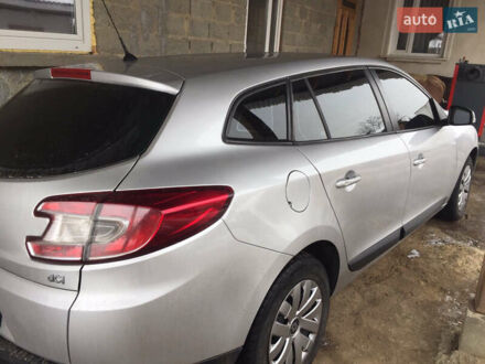 Сірий Рено Меган, об'ємом двигуна 1.46 л та пробігом 275 тис. км за 6650 $, фото 1 на Automoto.ua