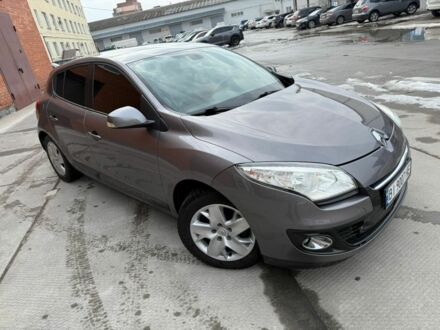 Сірий Рено Меган, об'ємом двигуна 1.5 л та пробігом 240 тис. км за 8000 $, фото 1 на Automoto.ua