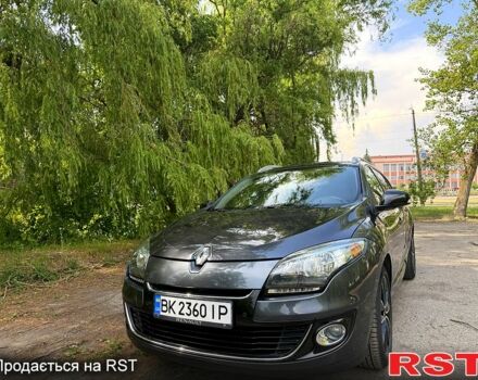 Серый Рено Меган, объемом двигателя 1.5 л и пробегом 236 тыс. км за 8700 $, фото 1 на Automoto.ua