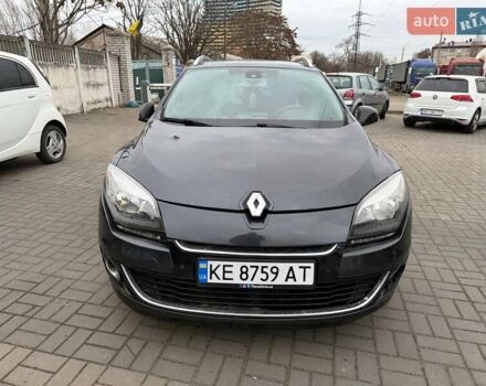 Серый Рено Меган, объемом двигателя 1.46 л и пробегом 231 тыс. км за 7800 $, фото 1 на Automoto.ua