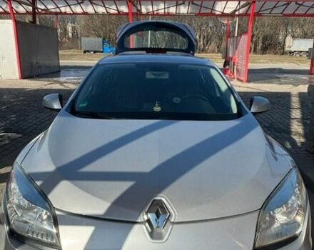Сірий Рено Меган, об'ємом двигуна 1.5 л та пробігом 247 тис. км за 9000 $, фото 1 на Automoto.ua