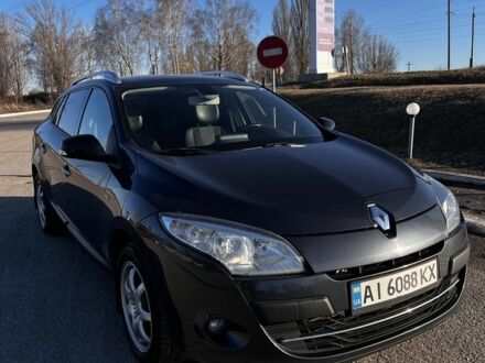 Серый Рено Меган, объемом двигателя 0 л и пробегом 230 тыс. км за 8500 $, фото 1 на Automoto.ua