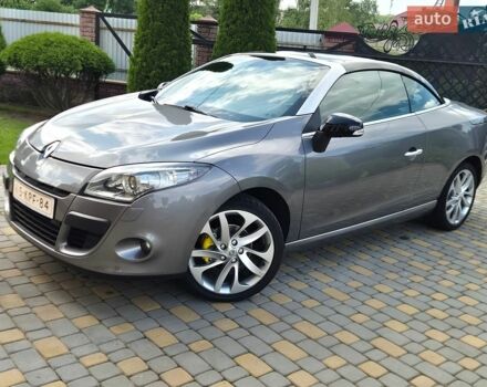 Сірий Рено Меган, об'ємом двигуна 1.5 л та пробігом 220 тис. км за 8400 $, фото 1 на Automoto.ua