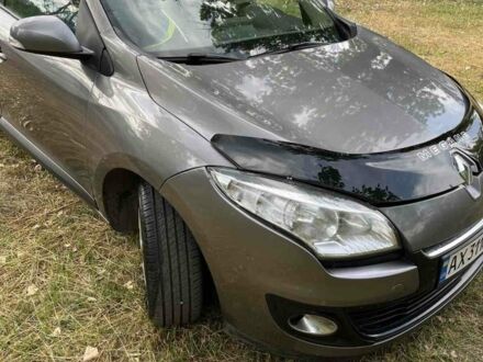 Сірий Рено Меган, об'ємом двигуна 1.46 л та пробігом 238 тис. км за 8200 $, фото 1 на Automoto.ua