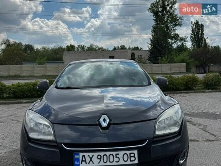 Серый Рено Меган, объемом двигателя 1.46 л и пробегом 335 тыс. км за 6100 $, фото 1 на Automoto.ua