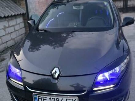 Серый Рено Меган, объемом двигателя 1.5 л и пробегом 247 тыс. км за 9000 $, фото 1 на Automoto.ua