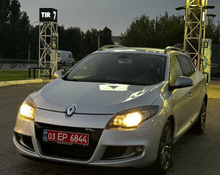 Сірий Рено Меган, об'ємом двигуна 1.5 л та пробігом 220 тис. км за 7300 $, фото 1 на Automoto.ua