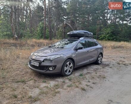 Серый Рено Меган, объемом двигателя 1.5 л и пробегом 290 тыс. км за 8618 $, фото 1 на Automoto.ua