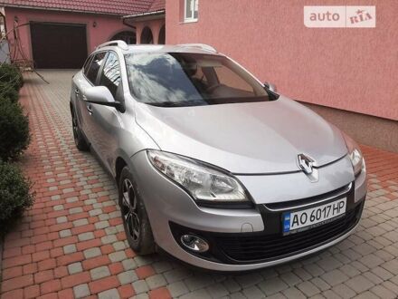 Рено Меган 2012 у Ужгороді на Automoto.ua Сірий Рено Меган, об'ємом двигуна 1.5 л та пробігом 211 тис. км за 7450 $, фото 1 на Automoto.ua