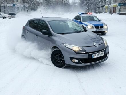 Сірий Рено Меган, об'ємом двигуна 1.4 л та пробігом 220 тис. км за 7800 $, фото 1 на Automoto.ua