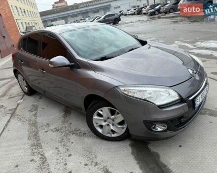 Сірий Рено Меган, об'ємом двигуна 1.46 л та пробігом 240 тис. км за 8000 $, фото 1 на Automoto.ua