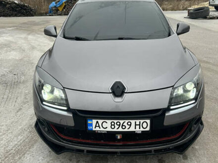 Серый Рено Меган, объемом двигателя 1.46 л и пробегом 249 тыс. км за 8000 $, фото 1 на Automoto.ua