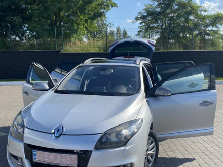 Рено Меган 2012 в Гоще на Automoto.ua Серый Рено Меган, объемом двигателя 1.5 л и пробегом 251 тыс. км за 7799 $, фото 1 на Automoto.ua