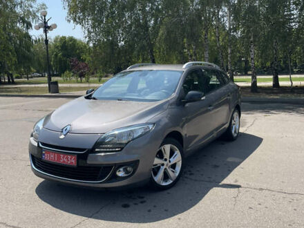 Сірий Рено Меган, об'ємом двигуна 1.5 л та пробігом 259 тис. км за 9500 $, фото 1 на Automoto.ua