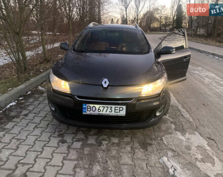 Сірий Рено Меган, об'ємом двигуна 1.46 л та пробігом 277 тис. км за 8300 $, фото 1 на Automoto.ua
